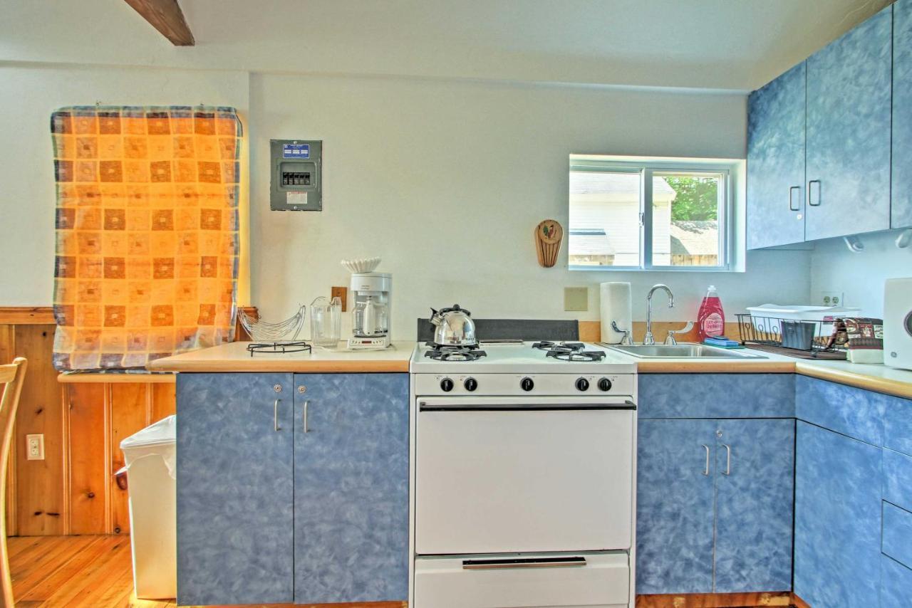 Lakefront Retreat With Shared Dock And Beach! Hébergement de vacances