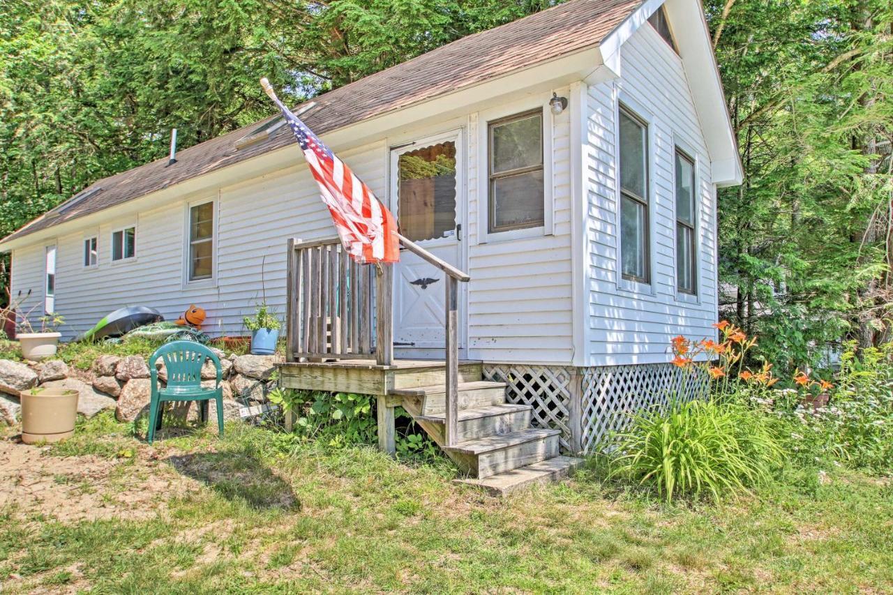 Lakefront Retreat With Shared Dock And Beach! * Rumney